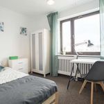 Rent a room of 80 m² in Warsaw