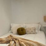 Rent 1 bedroom apartment of 23 m² in Lisboa