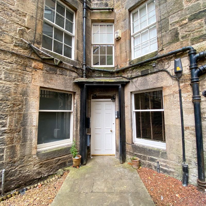 4 bedroom Flat to let | Unfurnished Canonmills