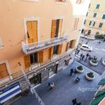 Rent 5 bedroom apartment of 96 m² in Genoa