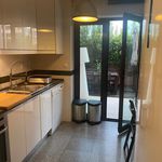 Rent 3 bedroom apartment of 221 m² in Lisbon