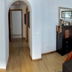 Rent 3 bedroom house of 242 m² in Marbella