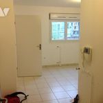 Rent 1 bedroom apartment of 2943 m² in Arrondissement of Nantes