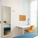 Rent a room of 80 m² in L'Hospitalet de Llobregat
