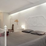 Rent 3 bedroom house of 76 m² in Porto