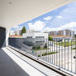 Rent 4 bedroom apartment of 176 m² in Lisboa