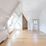 Huur 6 slaapkamer huis van 1300 m² in Ixelles