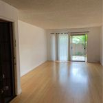 Rent 1 bedroom apartment of 70 m² in Huntington Beach
