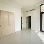 Rent 3 bedroom house of 261 m² in Dubai