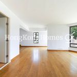Rent 4 bedroom apartment of 216 m² in Stanley