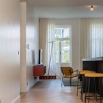 Appartement de 200 m² avec 2 chambre(s) en location à Bruxelles