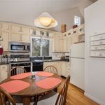 Rent 2 bedroom apartment in Hampton Bays