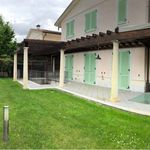 Rent 5 bedroom house of 315 m² in Forte dei Marmi