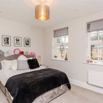 Rent 4 bedroom house in Maidenhead