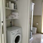 Affitto 5 camera appartamento di 75 m² in Desenzano del Garda