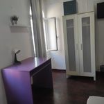 Rent 10 bedroom house in Madrid