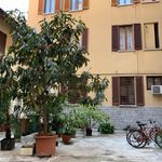 Rent 4 bedroom apartment in Milan