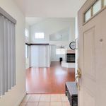 Rent 4 bedroom house of 181 m² in Compton