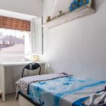 Rent a room of 100 m² in Albuixech