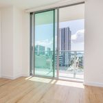Rent 3 bedroom apartment in Miami