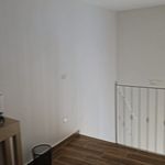 Affitto 2 camera appartamento di 100 m² in Napoli