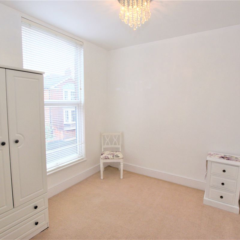 2 bed apartment to rent in Musters Road, West Bridgford, NG2 £995 per month