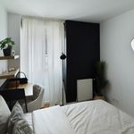 Rent a room of 81 m² in Saint-Denis