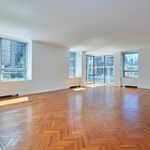 Rent 2 bedroom apartment of 183 m² in New York