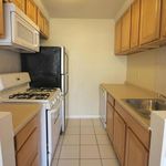 Rent 2 bedroom apartment of 72 m² in Fairfax