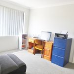 Rent 4 bedroom house in  Australind WA 6233                        
