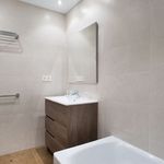 Rent 3 bedroom apartment of 92 m² in Barcelona