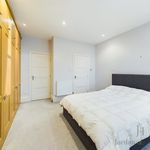 Rent 2 bedroom apartment in Wilmslow