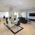 Rent 4 bedroom apartment of 450 m² in Puerto Banús