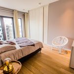 Huur 3 slaapkamer appartement van 165 m² in Brussels