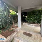 Affitto 4 camera appartamento di 130 m² in Palermo