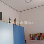 Rent 3 bedroom apartment of 81 m² in Napoli