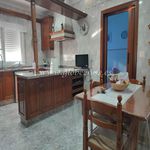 Rent 4 bedroom house of 190 m² in Castrillón