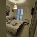 Rent 3 bedroom house of 80 m² in Locon