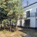Rent 7 bedroom house of 257 m² in Warszawa