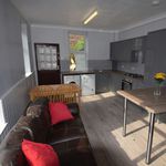 Rent 4 bedroom apartment in   Derby