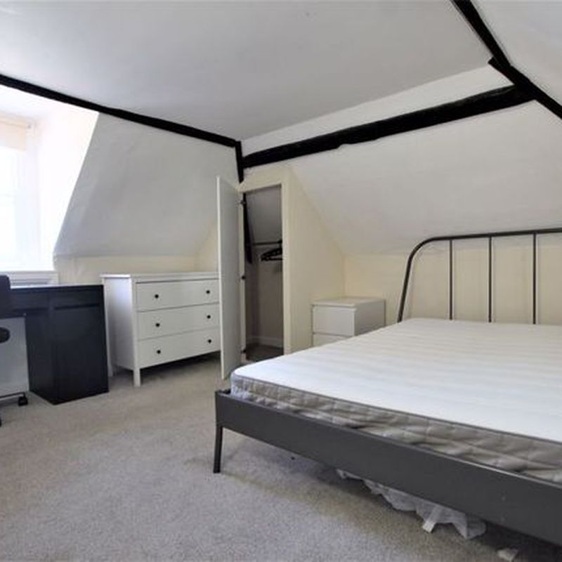 Room to rent in St. Marys Square, Gloucester GL1