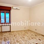 Rent 4 bedroom apartment of 125 m² in Santa Panagia