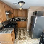 Rent 1 bedroom apartment of 148 m² in Staten Island