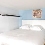 Rent 2 bedroom apartment of 94 m² in Bordeaux