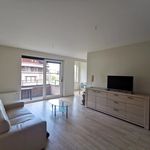 Rent 1 bedroom apartment of 65 m² in Auderghem
