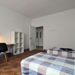 Rent 4 bedroom apartment in Venezia