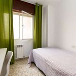 Rent a room of 130 m² in Granada