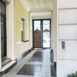 Rent 4 bedroom apartment of 80 m² in Milano