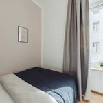 Rent 3 bedroom apartment of 58 m² in Berlin