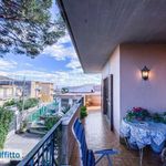 Rent 5 bedroom apartment of 120 m² in Napoli